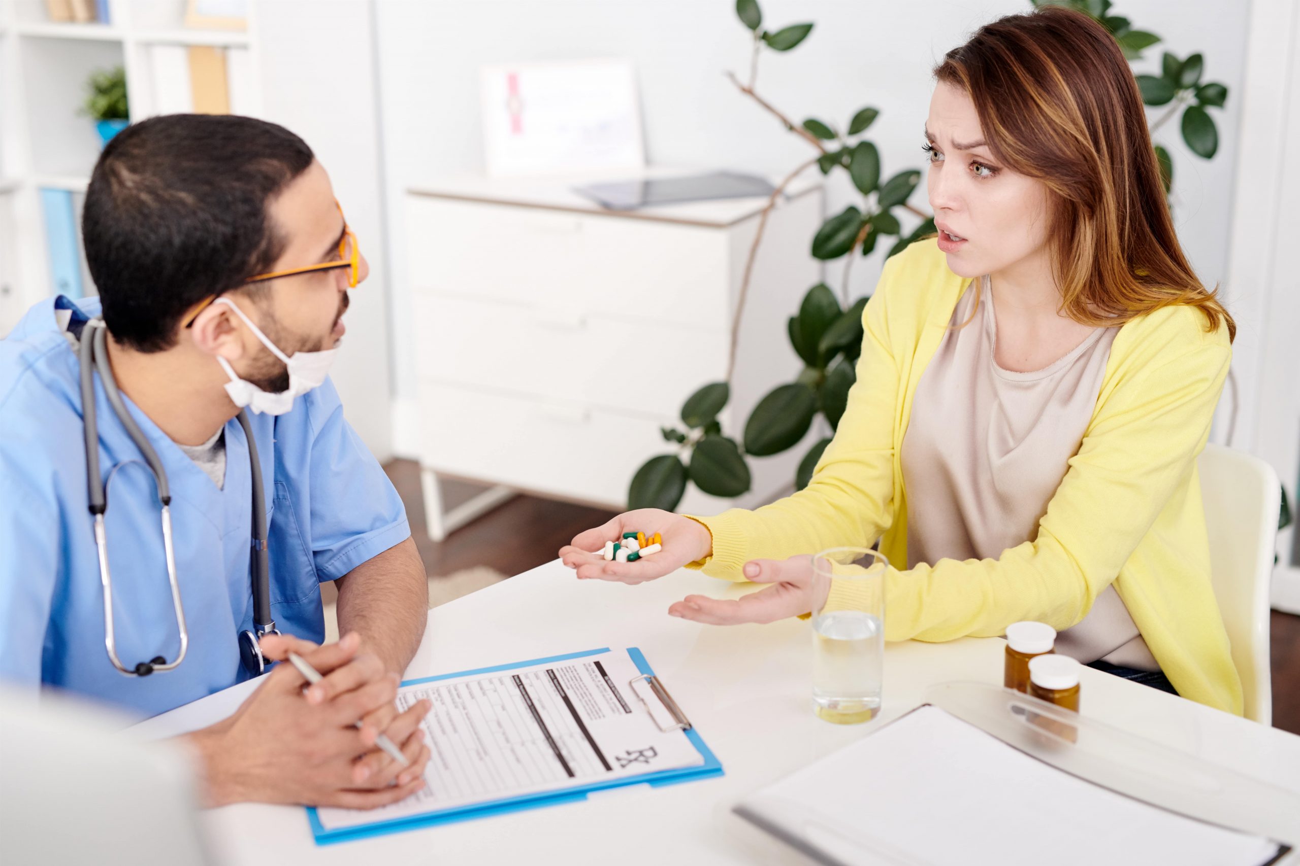 Woman seeking advice from doctor on donating eggs after hysterectomy